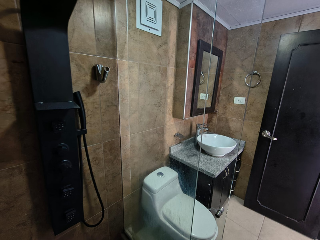 Apartamento en venta en Normandía, Bogotá · foto 15 de 24