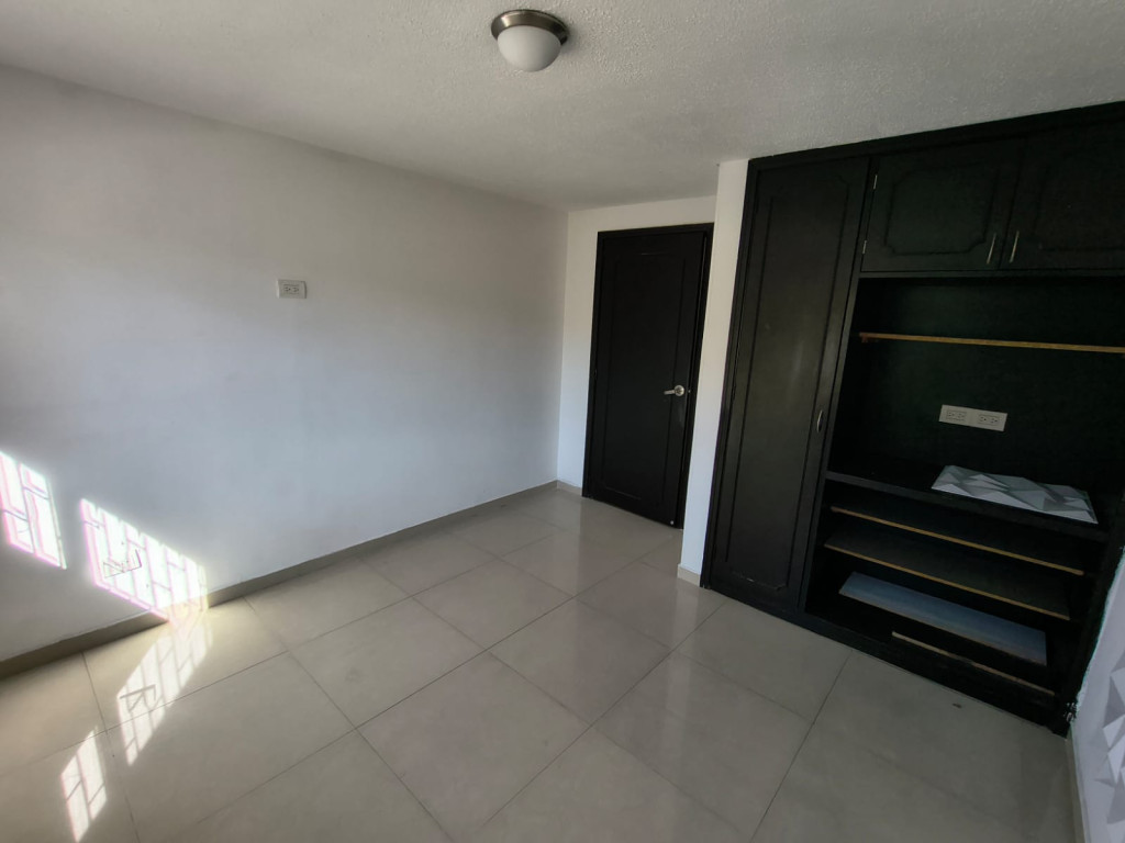 Apartamento en venta en Normandía, Bogotá · foto 17 de 24