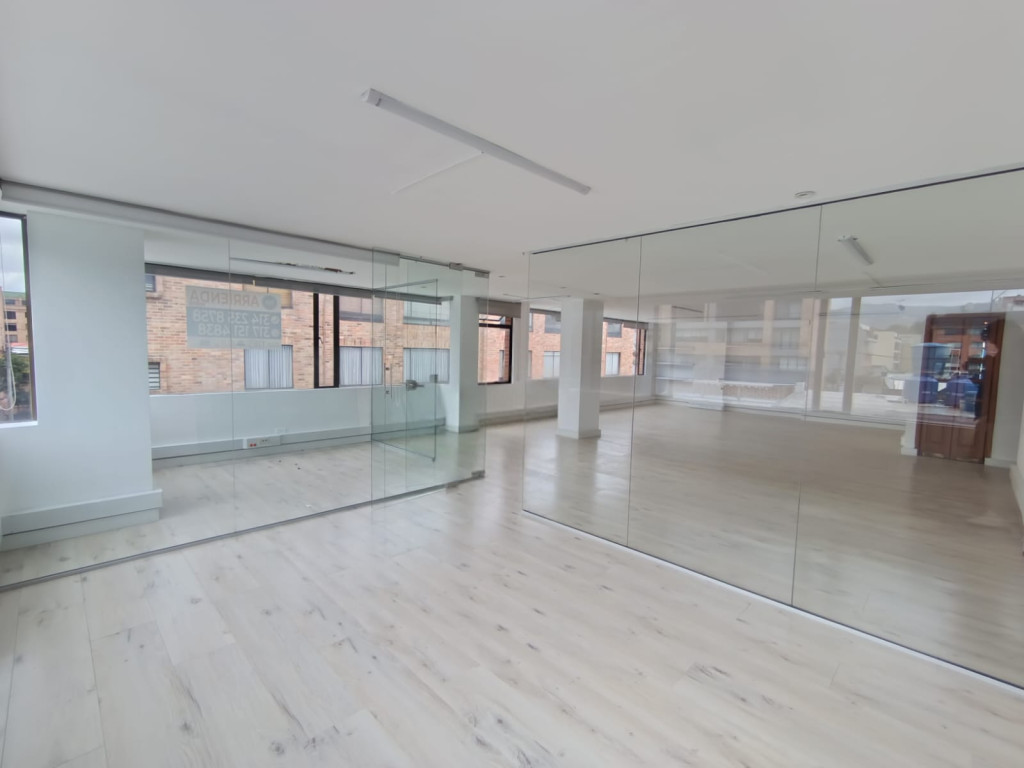 Oficina en arriendo en San Patricio, Bogotá, 92 m² · foto 5 de 10