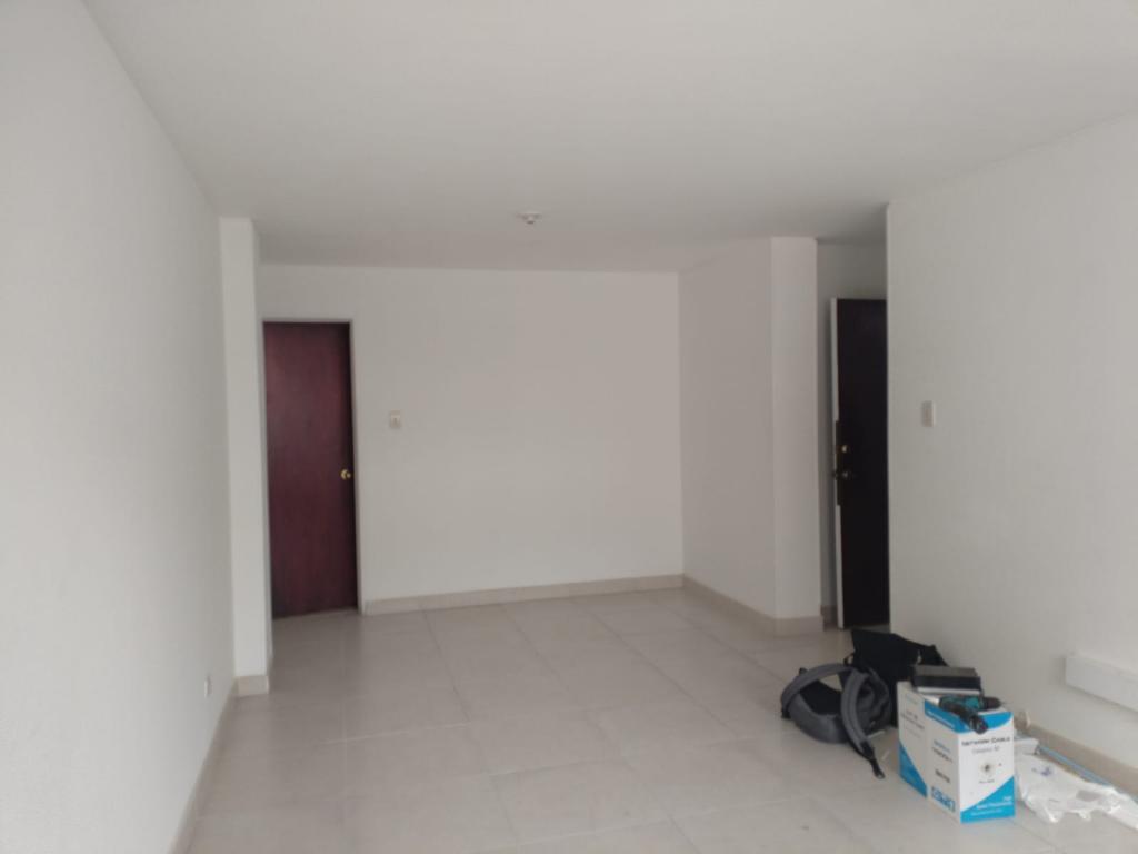 Oficina en arriendo en Chapinero Central, Bogotá, 23 m² · foto 4 de 5
