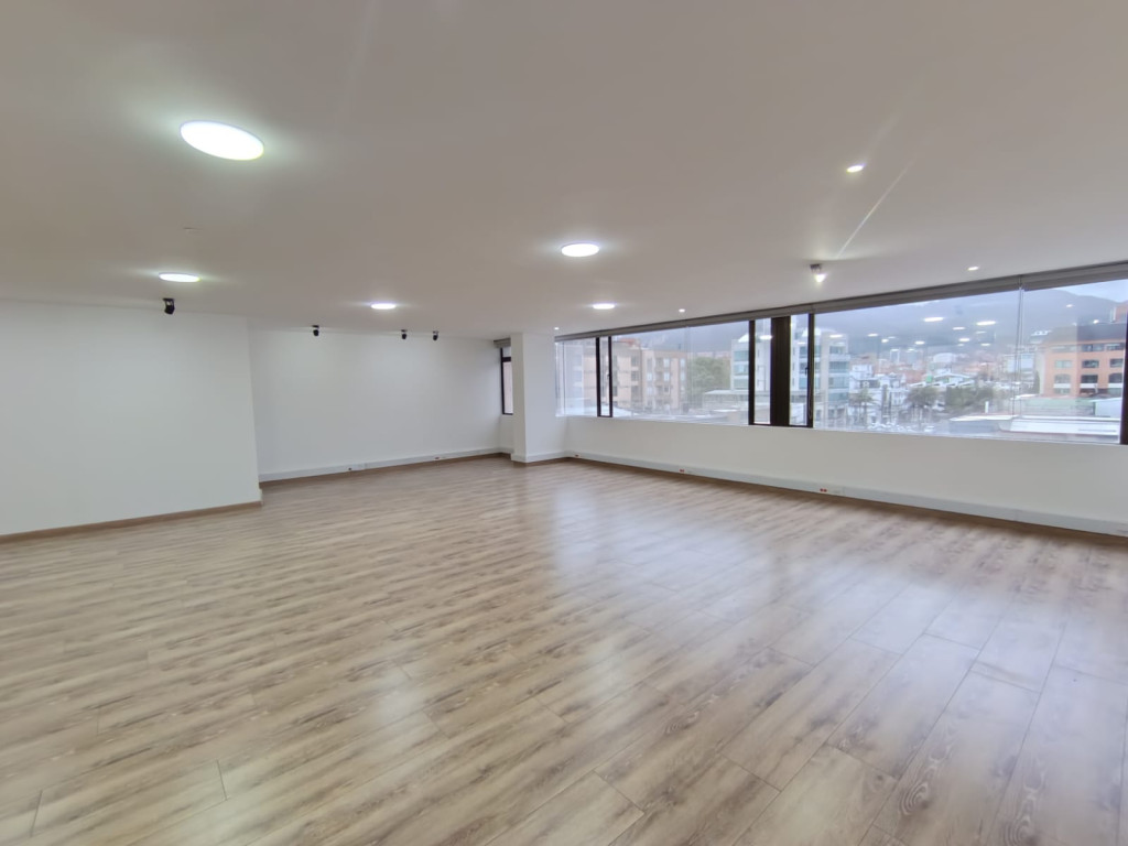 Oficina en arriendo en San Patricio, Bogotá, 69 m² · foto 5 de 11