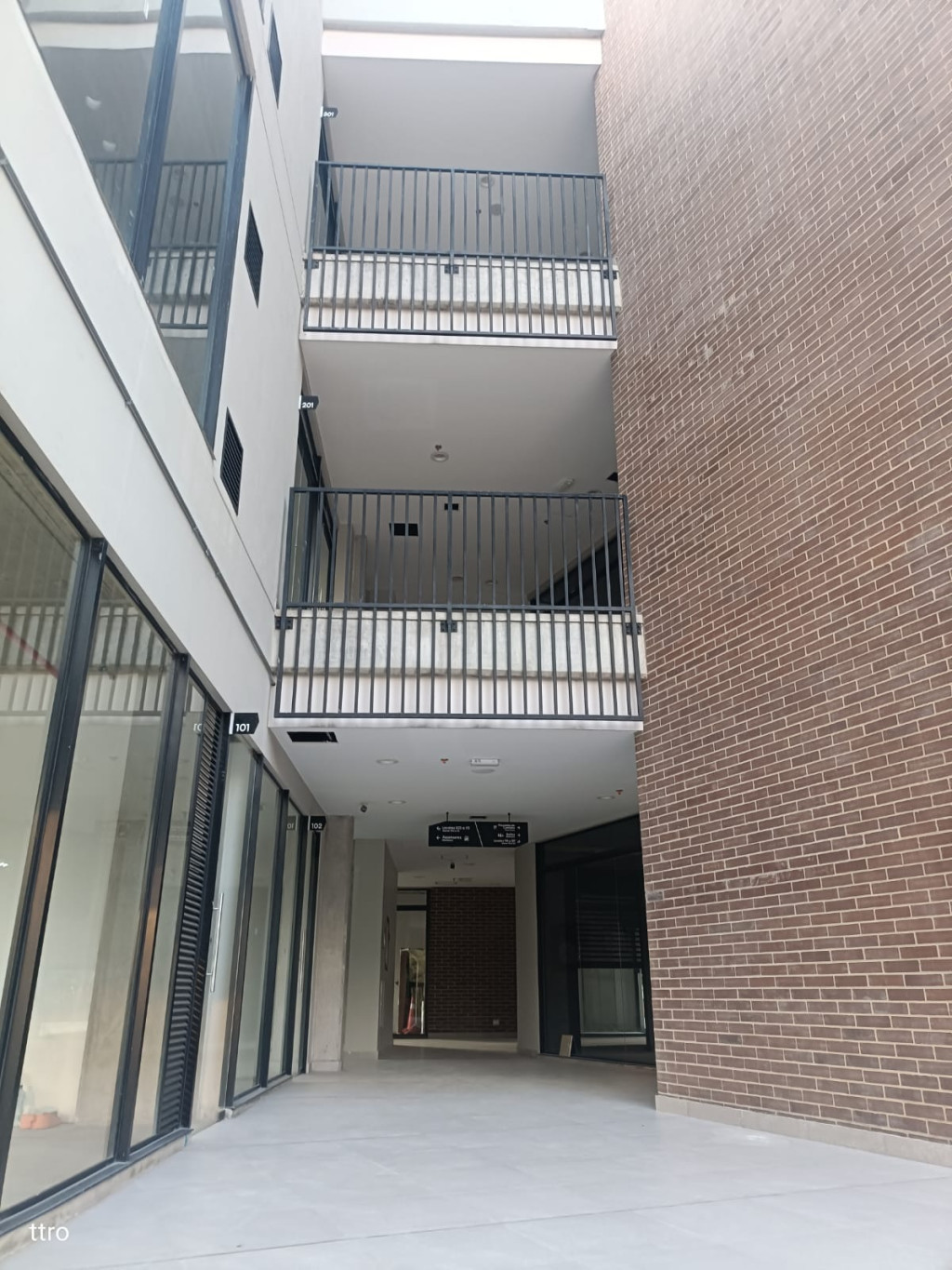 Local en arriendo en Colina Campestre, Bogotá, 16 m² · foto 4 de 10