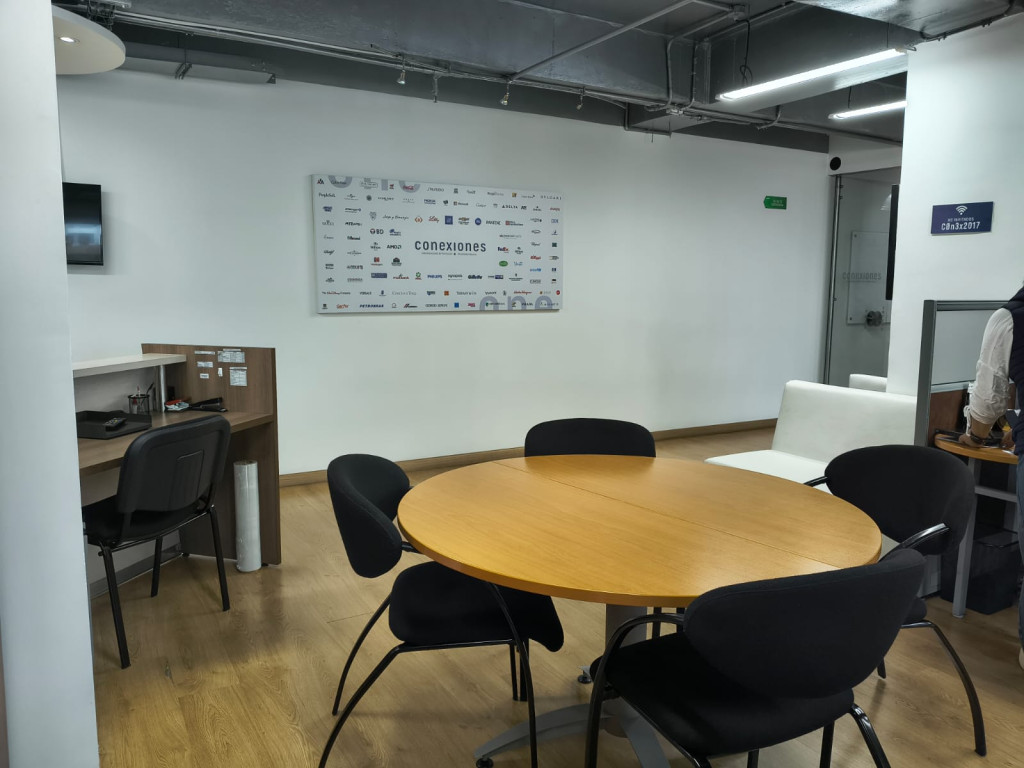 Oficina en arriendo en Santa Barbara Alta, Bogotá, 116 m² · foto 11 de 24