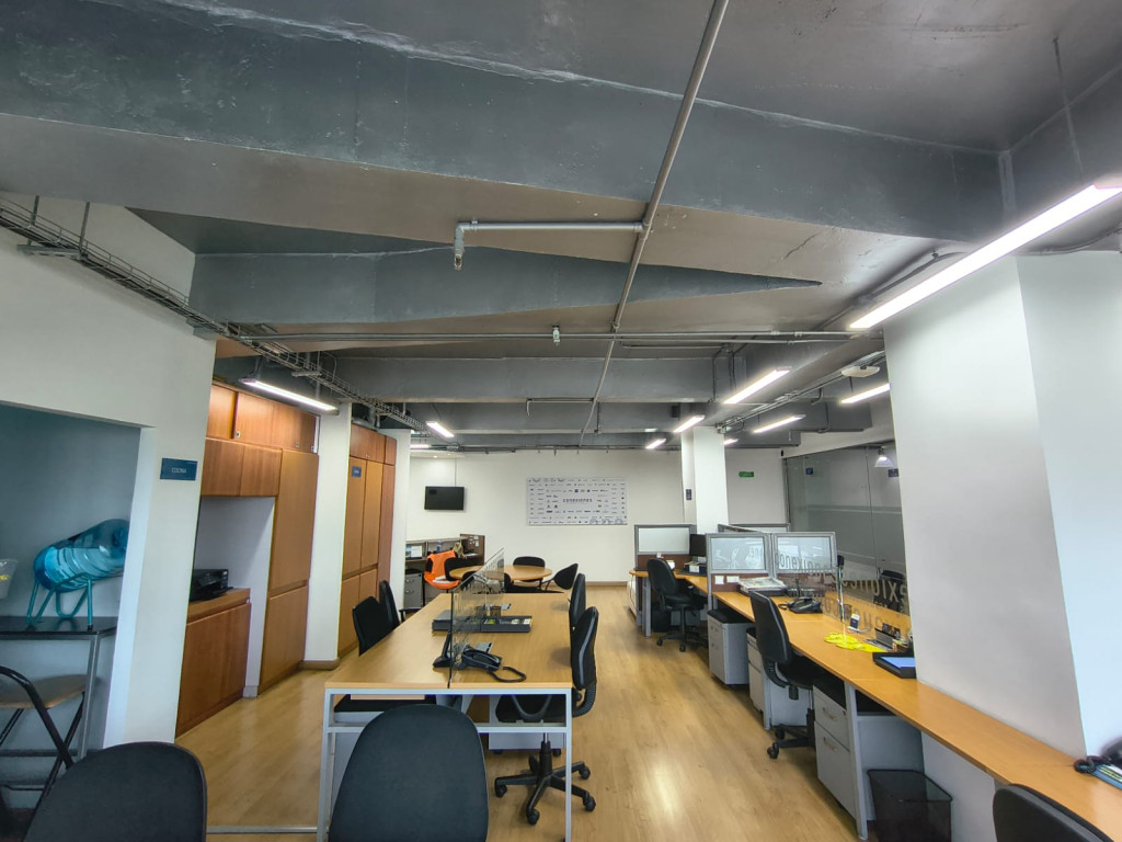 Oficina en arriendo en Santa Barbara Alta, Bogotá, 116 m² · foto 7 de 24