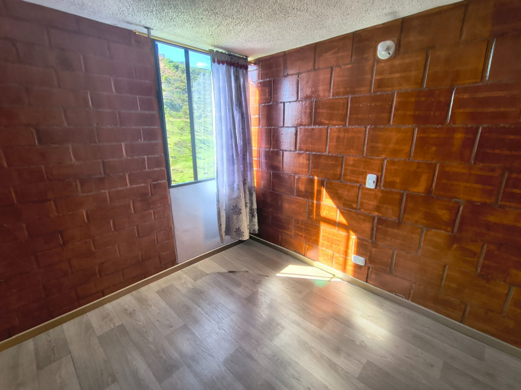Apartamento de 2 alcobas en venta en La Esperanza, Bogotá, 42 m² · foto 12 de 23