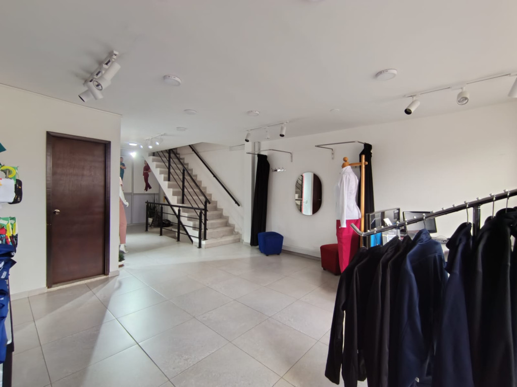 Edificio en venta en San José Del Prado, Bogotá, 580 m² · foto 10 de 19