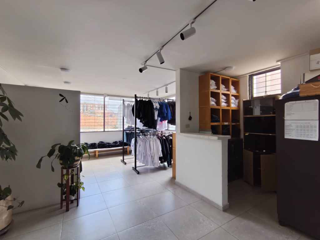 Edificio en venta en San José Del Prado, Bogotá, 580 m² · foto 11 de 19