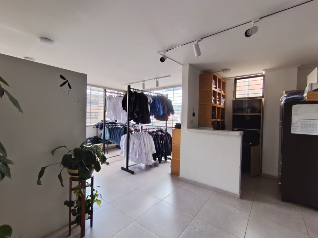 Edificio en venta en San José Del Prado, Bogotá, 580 m² · foto 9 de 19