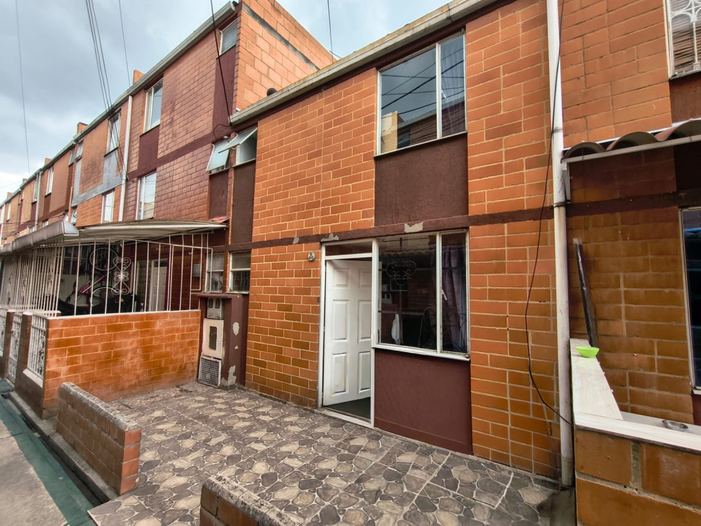 Casa de 2 alcobas en venta en El Porvenir, Bogotá, 41 m² · foto 2 de 3