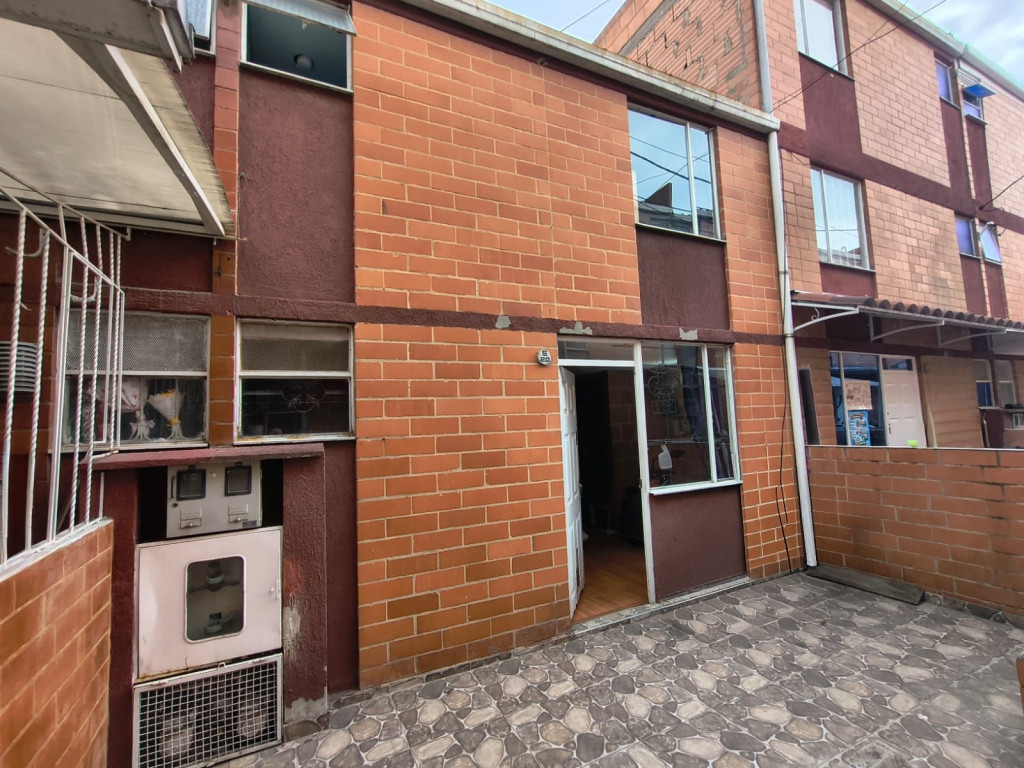 Casa de 2 alcobas en venta en El Porvenir, Bogotá, 41 m² · foto 3 de 3