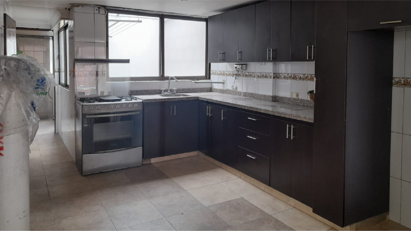 Apartamento de 3 alcobas en venta en La Soledad, Bogotá, 123 m² · foto 4 de 12