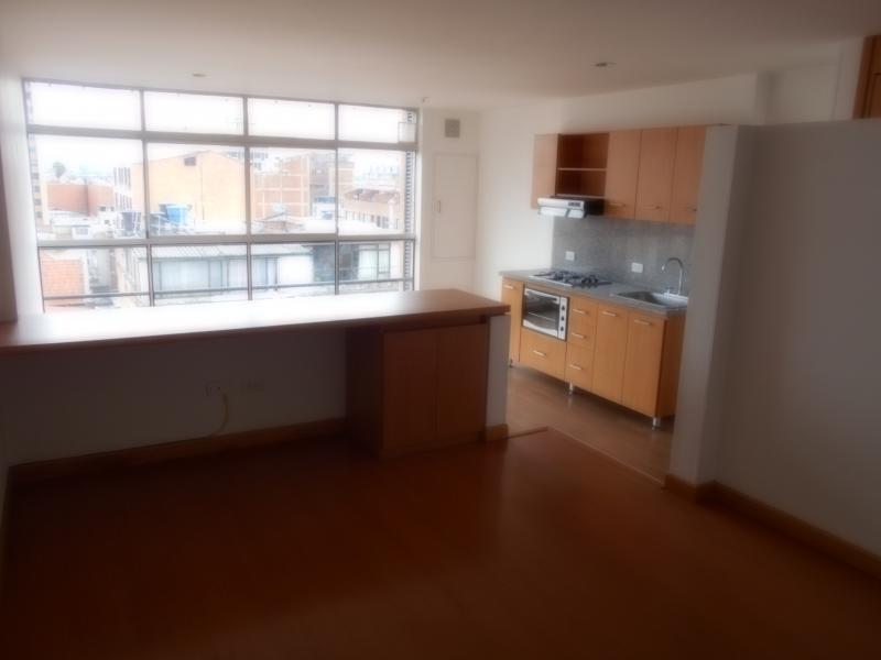 Apartaestudio en venta en Chapinero, Bogotá, 42 m² · foto 2 de 24