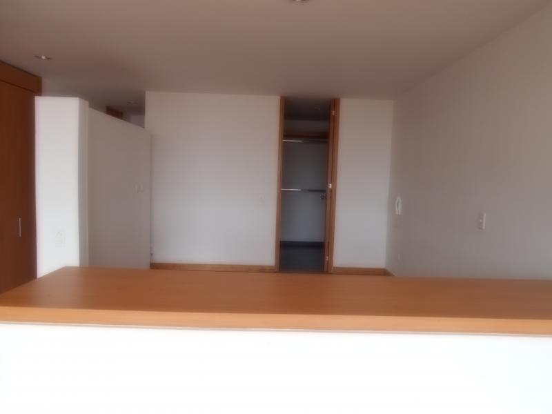 Apartaestudio en venta en Chapinero, Bogotá, 42 m² · foto 12 de 24