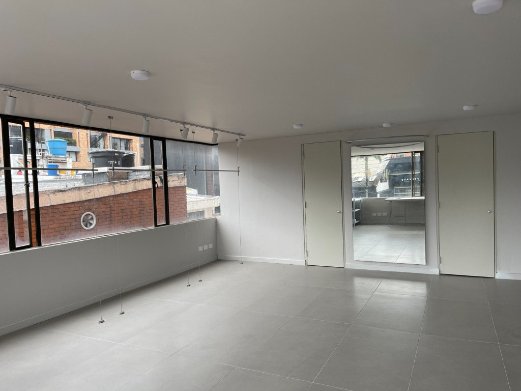 Oficina en arriendo en San Patricio, Bogotá, 54 m² · foto 5 de 7