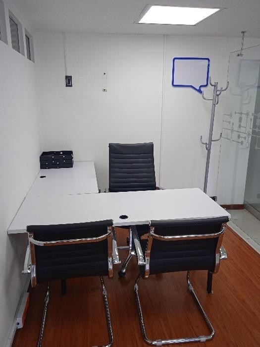 Oficina en venta en La Soledad, Bogotá, 241 m² · foto 19 de 21