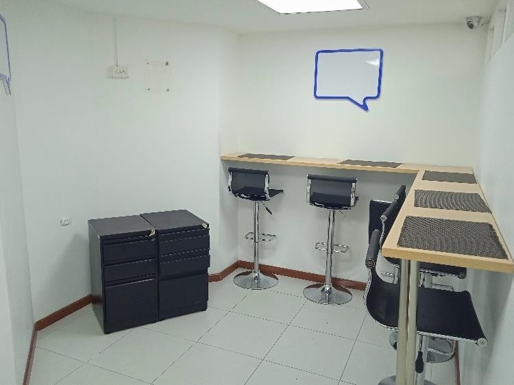 Oficina en venta en La Soledad, Bogotá, 241 m² · foto 4 de 21