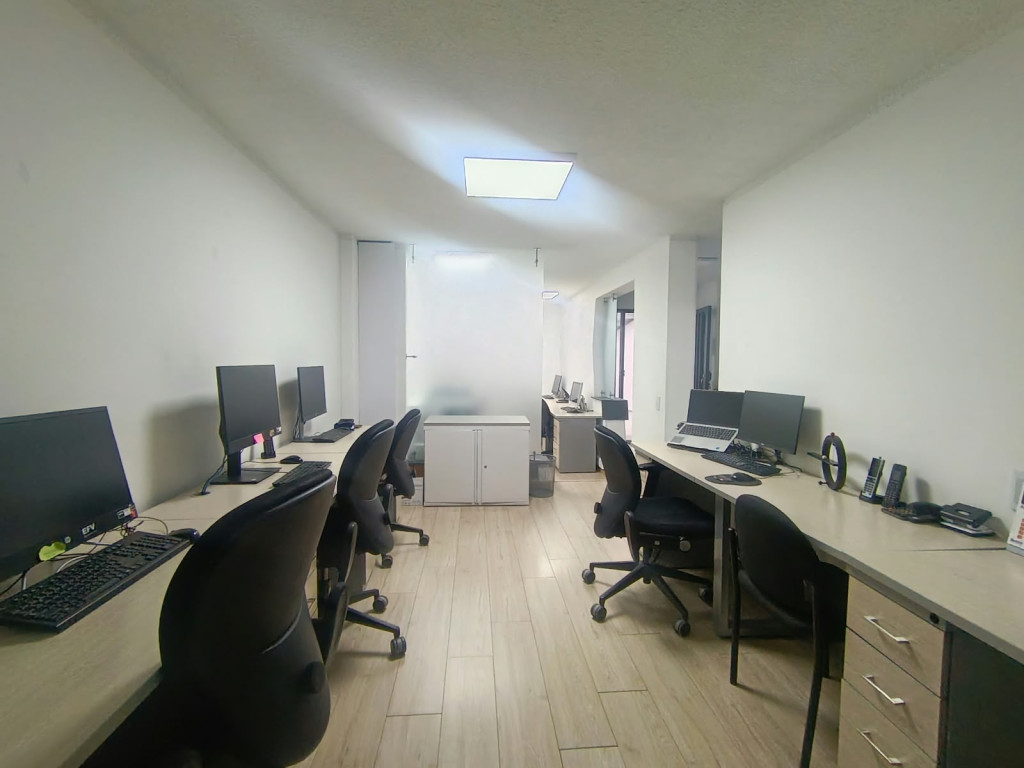 Oficina en arriendo en Morato, Bogotá, 200 m² · foto 8 de 24