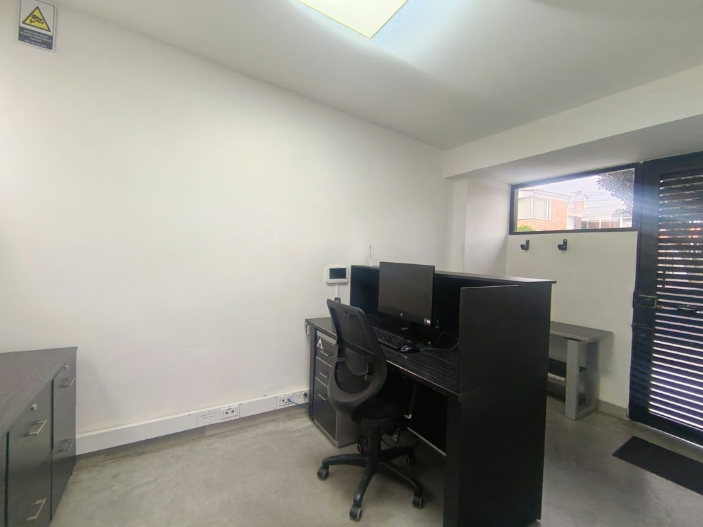 Oficina en arriendo en Morato, Bogotá, 200 m² · foto 2 de 24