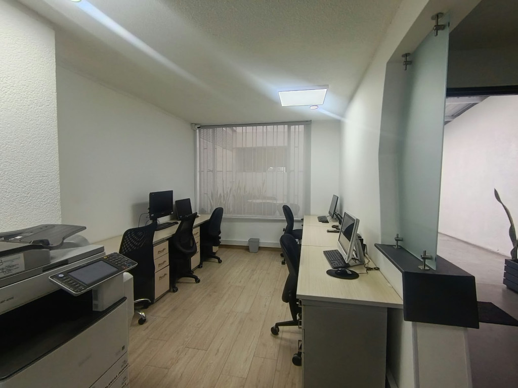 Oficina en arriendo en Morato, Bogotá, 200 m² · foto 6 de 24