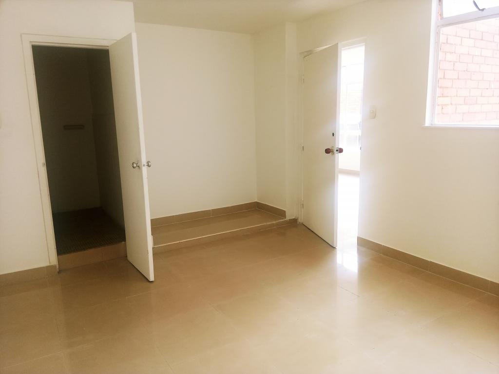 Oficina en arriendo en Chapinero, Bogotá, 54 m² · foto 12 de 16