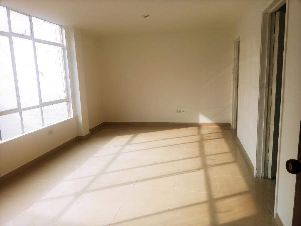 Oficina en arriendo en Chapinero, Bogotá, 54 m² · foto 6 de 16