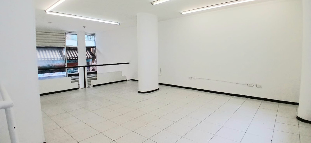 Local en arriendo en Chapinero Central, Bogotá, 81 m² · foto 10 de 13