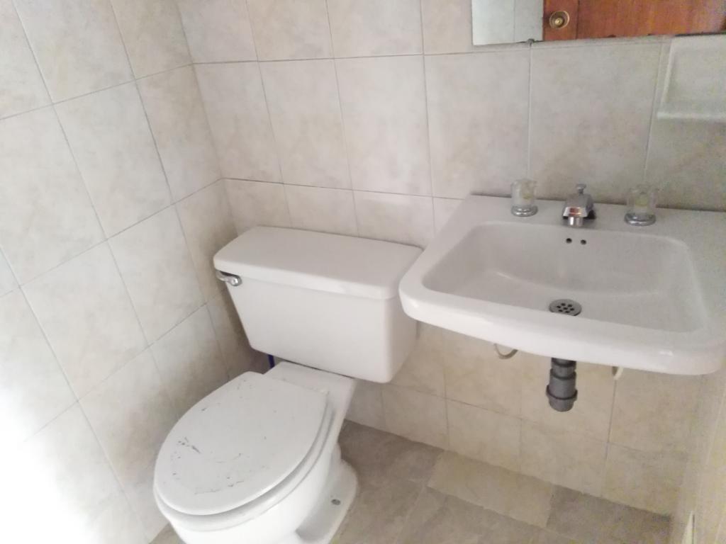 Oficina en venta en Chapinero Central, Bogotá, 38 m² · foto 10 de 17