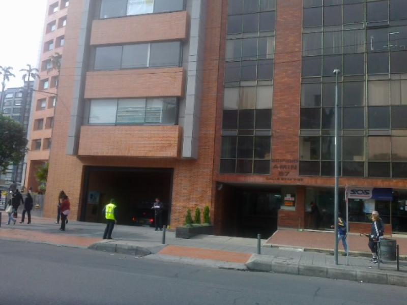 Oficina en venta en Chapinero Central, Bogotá, 38 m² · foto 2 de 17