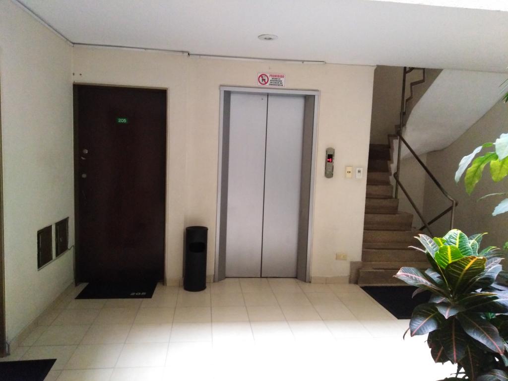 Oficina en venta en Chapinero Central, Bogotá, 38 m² · foto 4 de 17