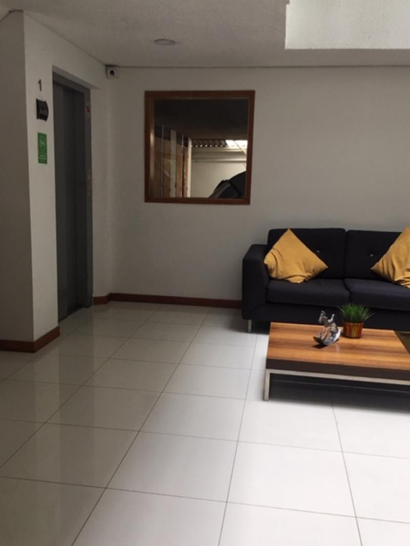 Apartamento de 1 alcoba en venta en Chapinero Alto, Bogotá, 43 m² · foto 4 de 14