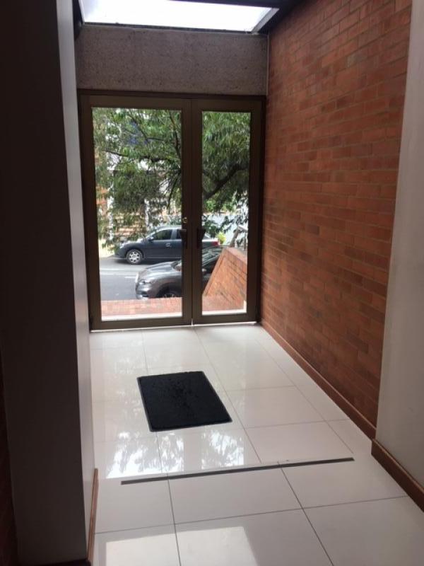 Apartamento de 1 alcoba en venta en Chapinero Alto, Bogotá, 43 m² · foto 2 de 14