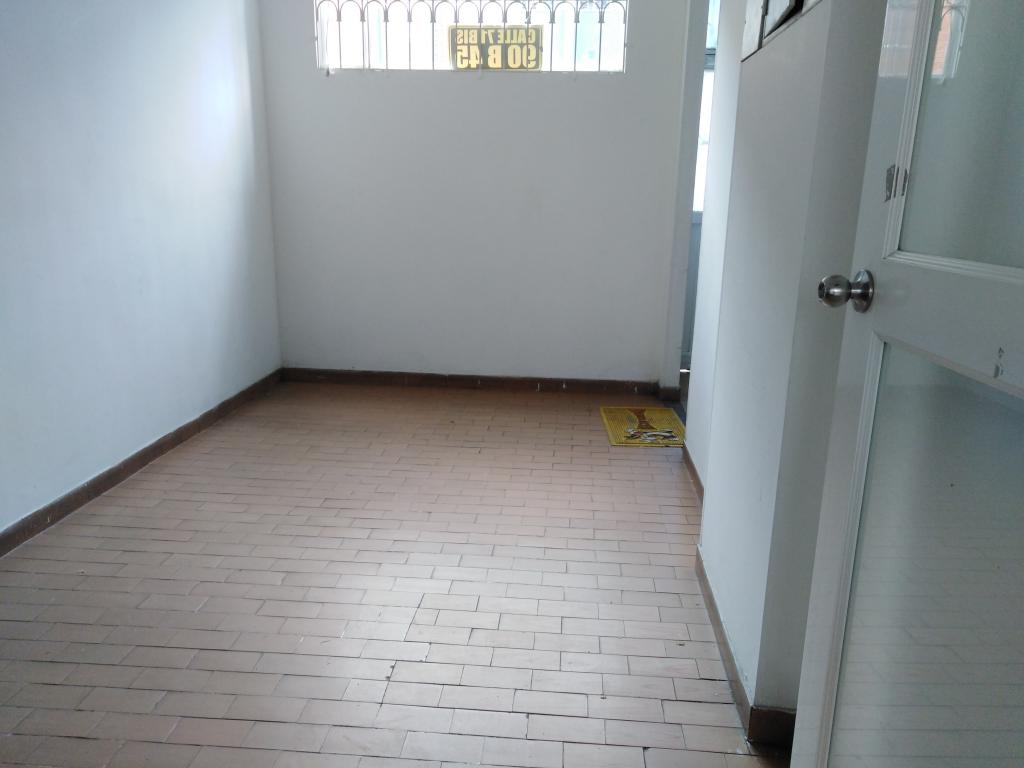 Apartamento de 3 alcobas en arriendo en Zarzamora, Bogotá, 48 m² · foto 6 de 24