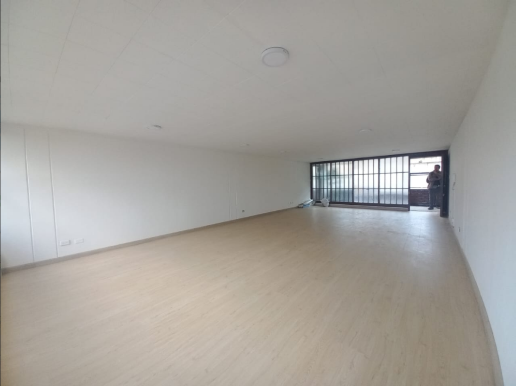 Oficina en venta en Chapinero Central, Bogotá, 51 m² · foto 4 de 8