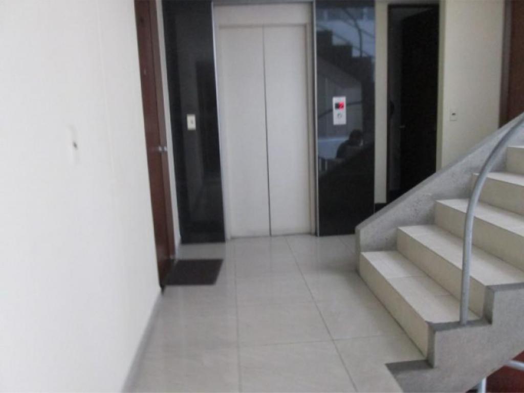 Oficina en arriendo en Puente Largo, Bogotá, 12 m² · foto 4 de 8