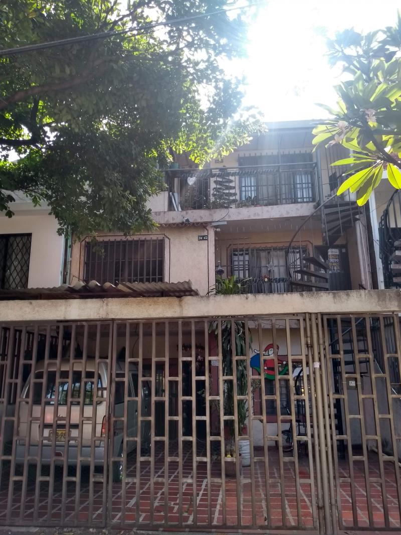 Apartamento En Arriendo - Ulpiano Lloreda, Cali