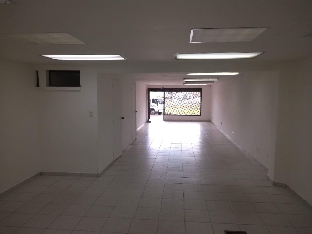 Local En Arriendo - San Vicente, Cali