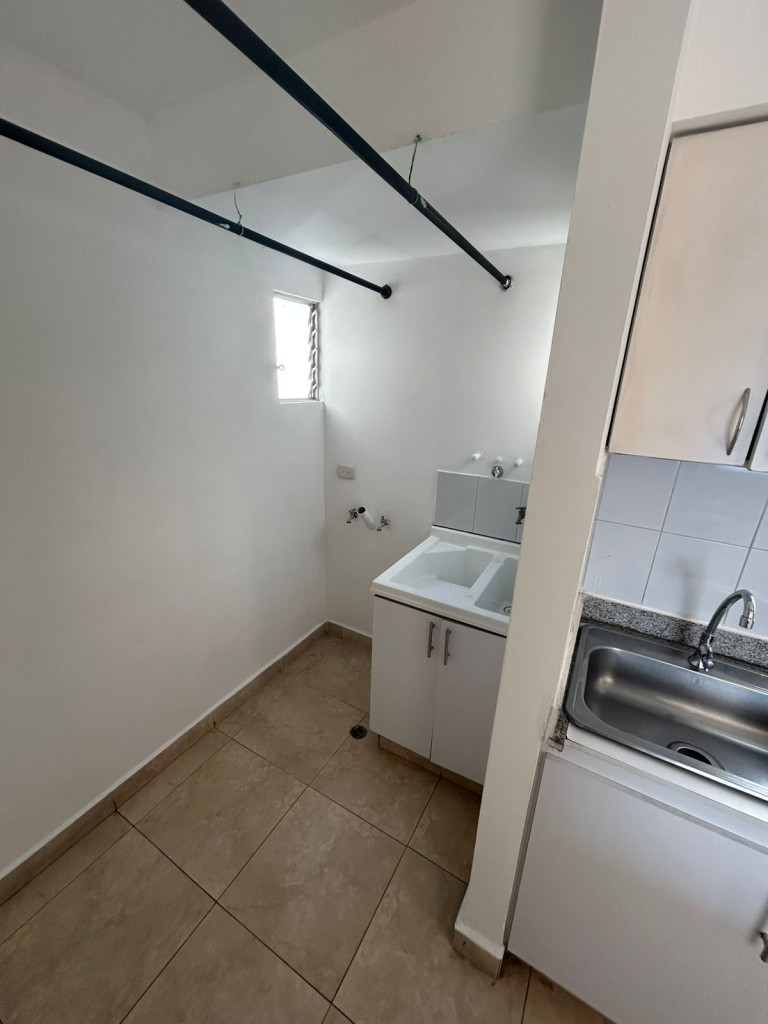 Apartamento En Arriendo - Valle Del Lili, Cali