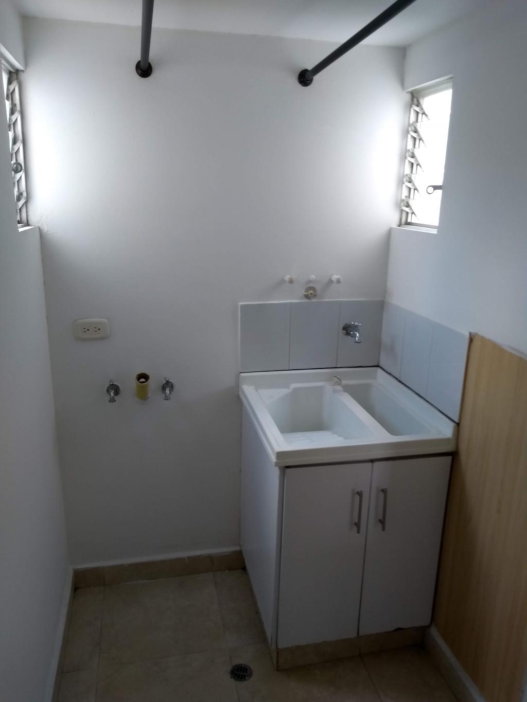 Apartamento En Arriendo - Valle Del Lili, Cali