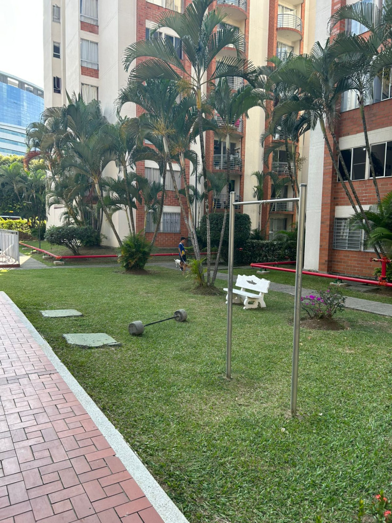 Apartamento En Arriendo - Valle Del Lili, Cali