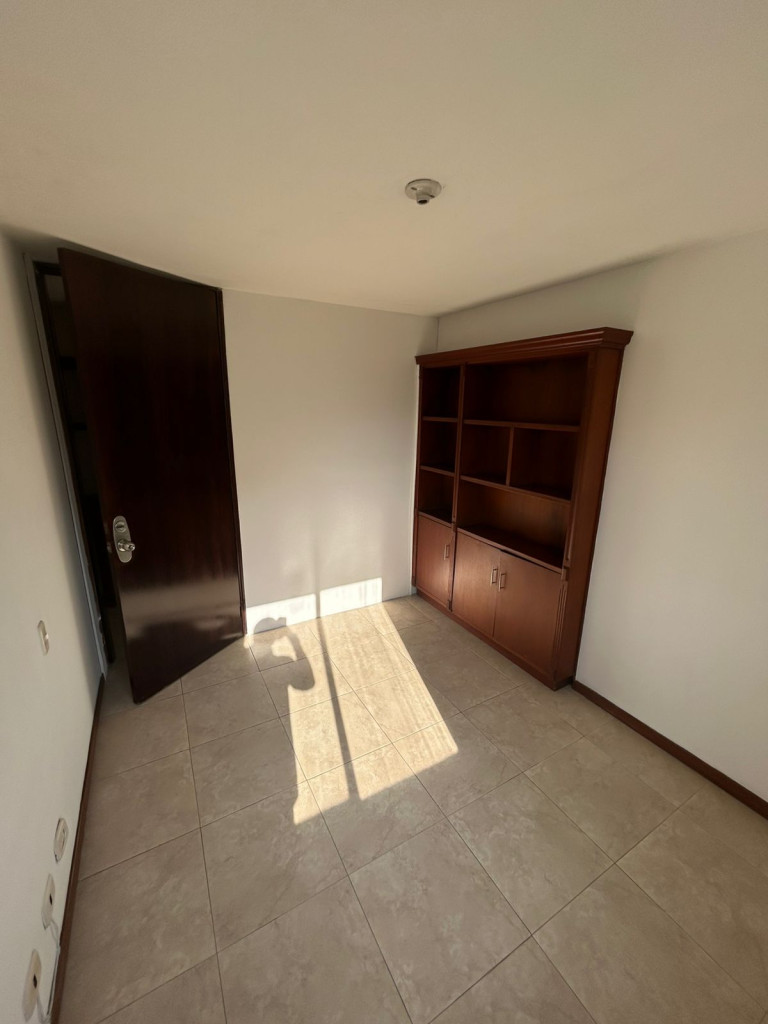 Apartamento En Arriendo - Valle Del Lili, Cali