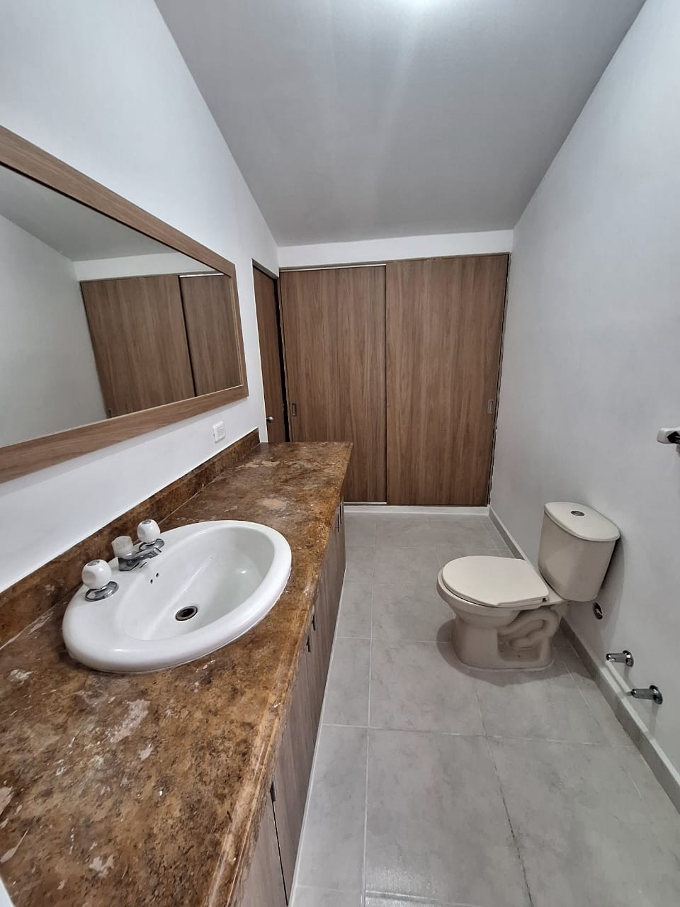 Apartamento En Arriendo - El Refugio, Cali