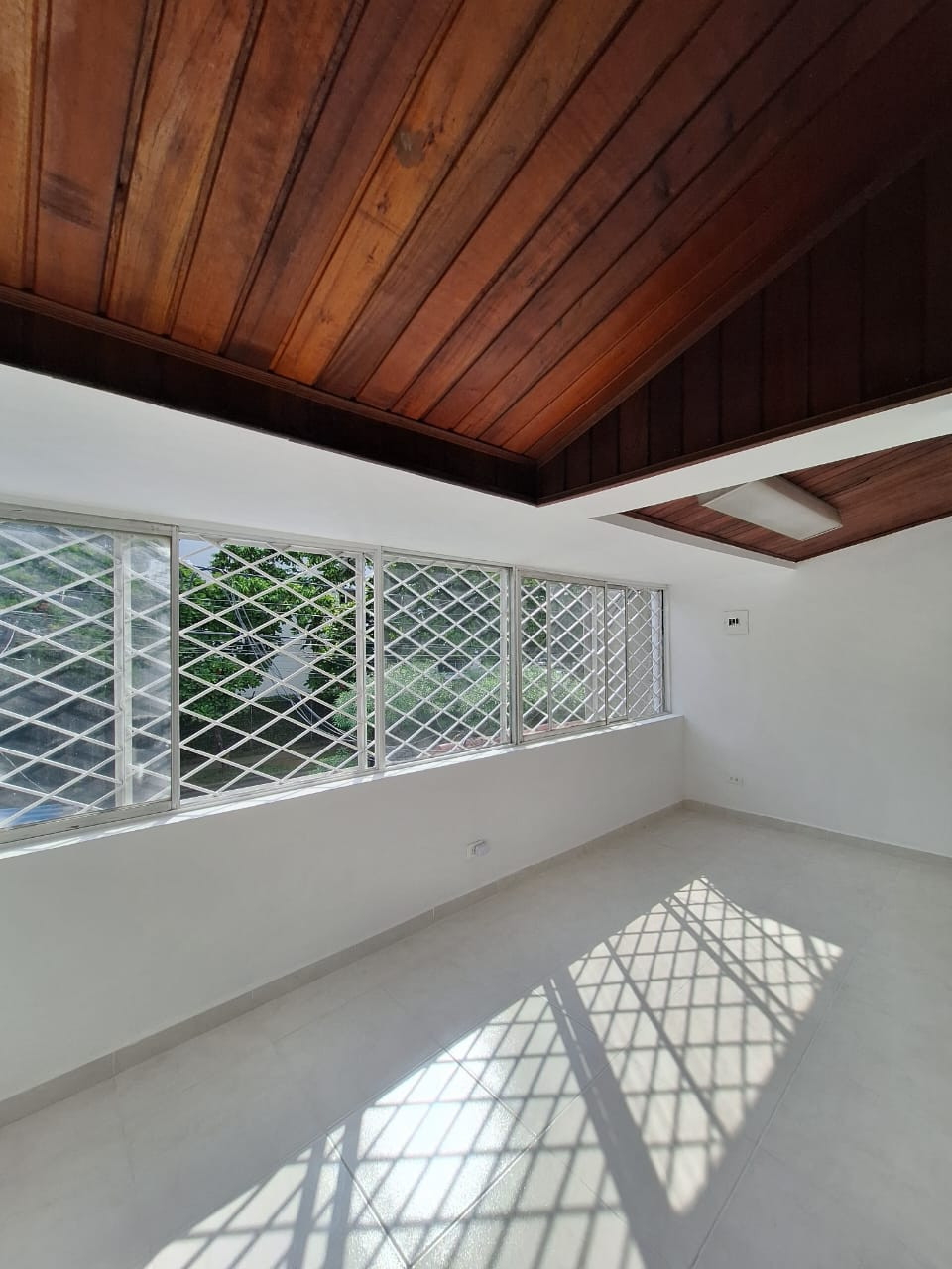 Apartamento En Arriendo - El Refugio, Cali