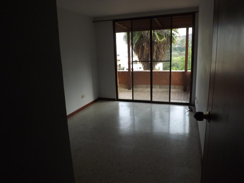 Apartamento En Venta - Bellavista, Cali