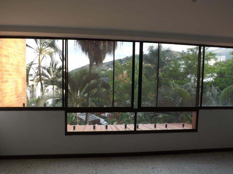 Apartamento En Venta - Bellavista, Cali