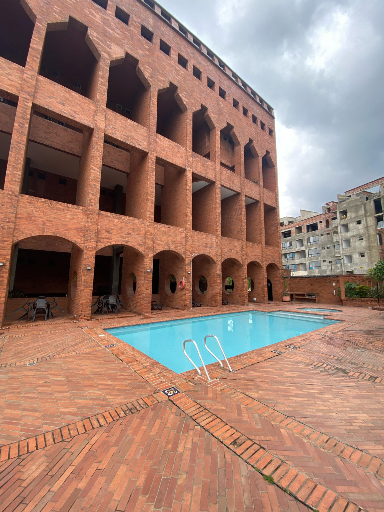 Apartamento En Venta - Bellavista, Cali