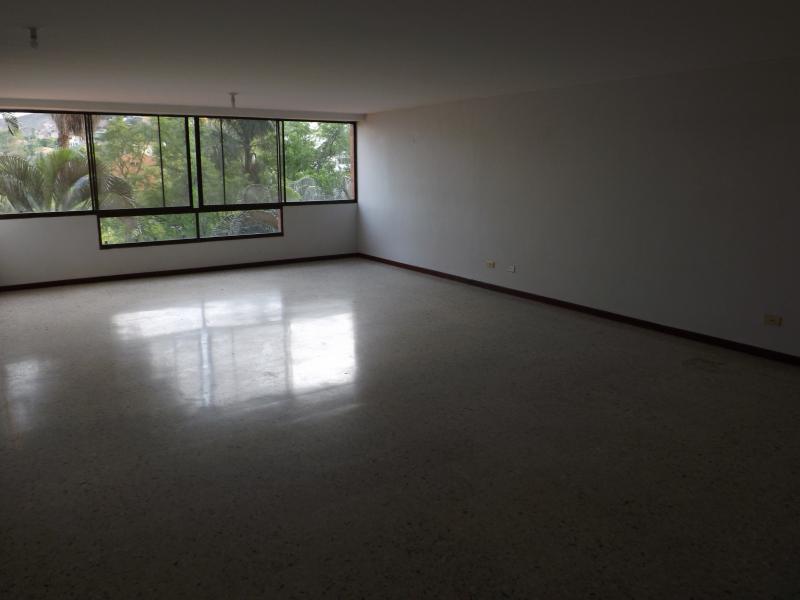 Apartamento En Venta - Bellavista, Cali