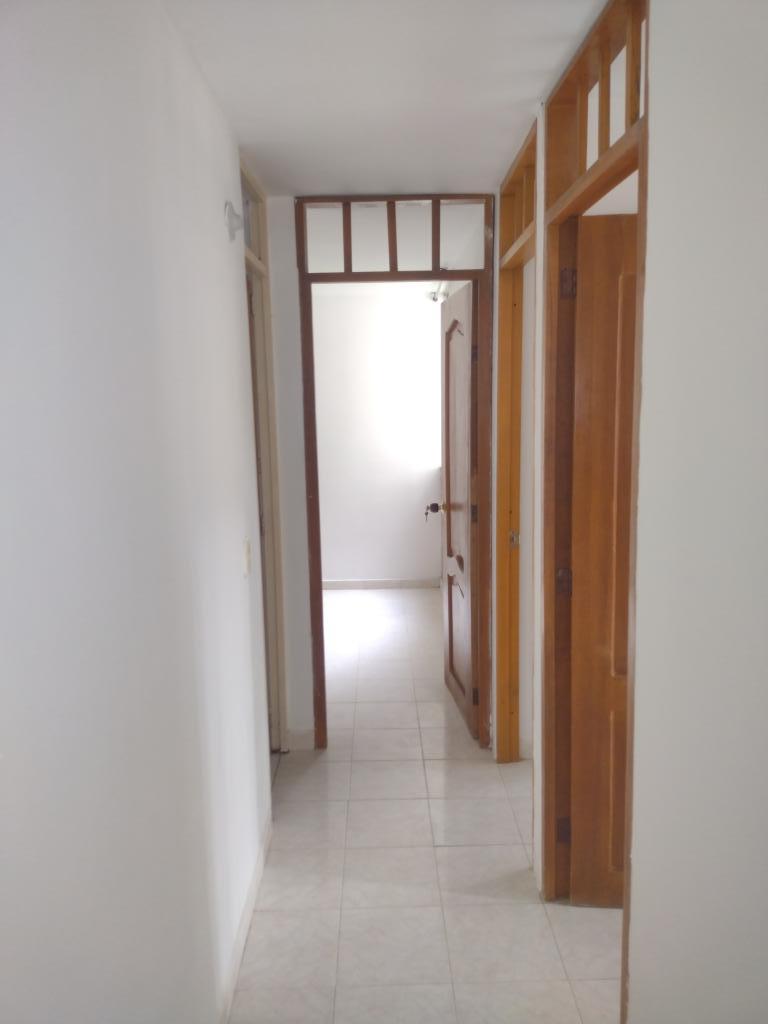 Apartamento En Venta - Aguacatal, Cali