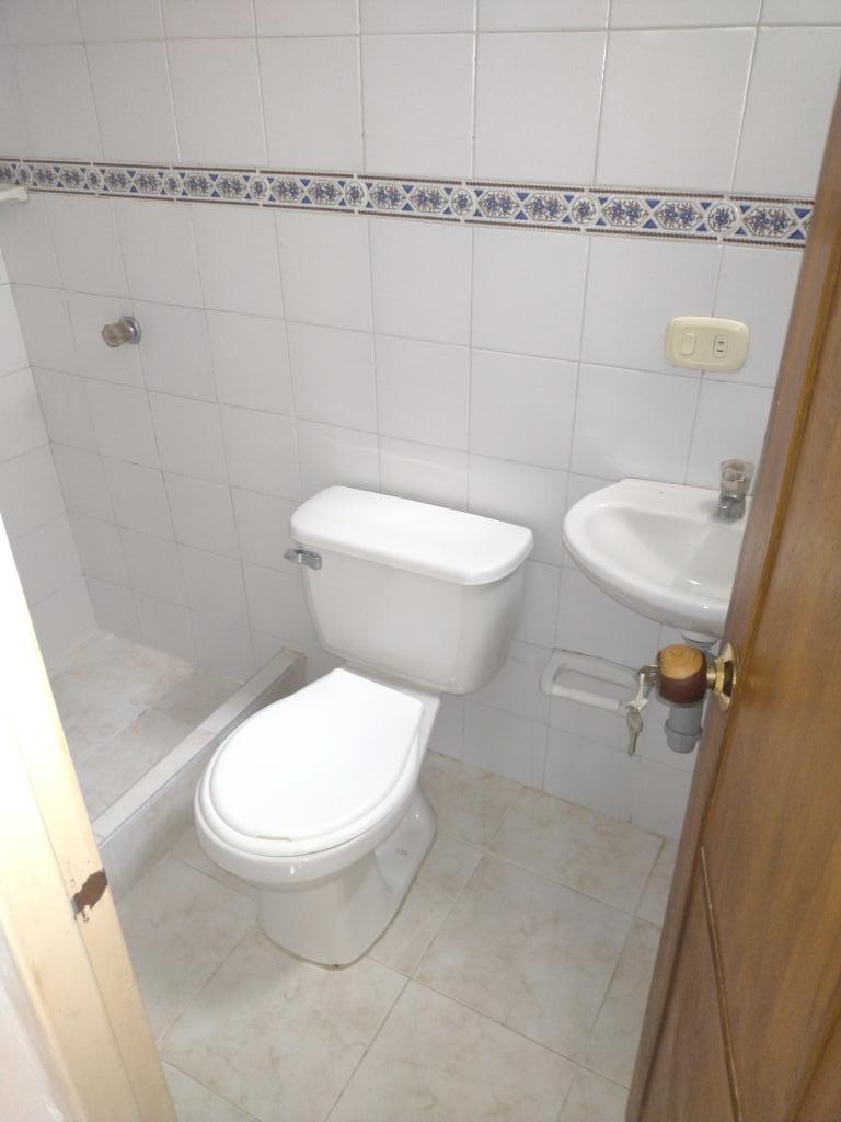 Apartamento En Venta - Aguacatal, Cali