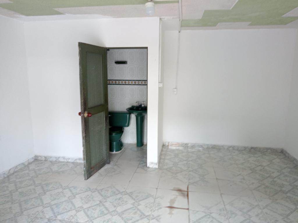 Local En Arriendo - Asturias, Cali