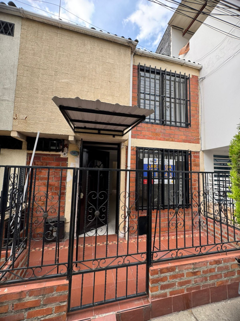 Casa En Arriendo - Villas De Veracruz, Cali